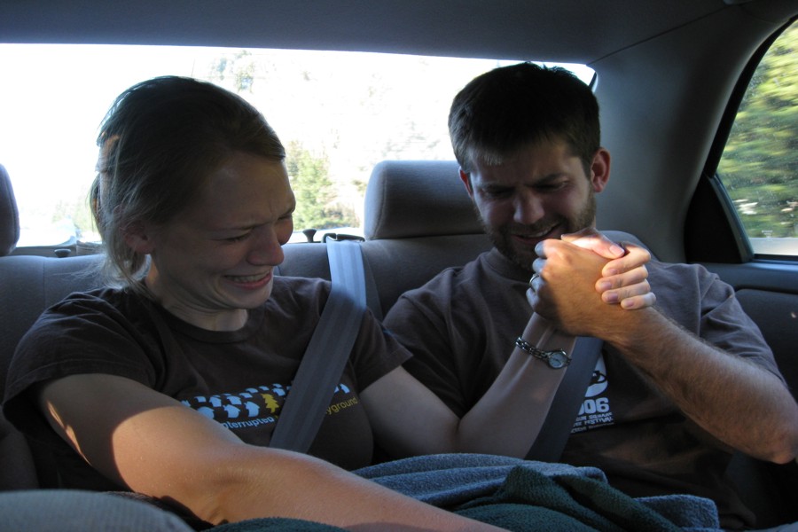 ../image/lois and dan arm wrestle.jpg